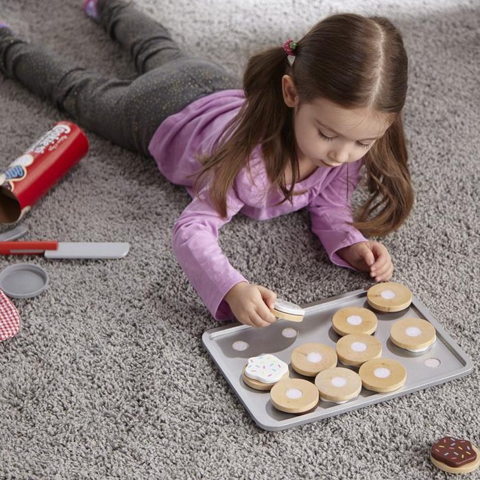 Melissa & Doug Drevený set na pečenie koláčikov