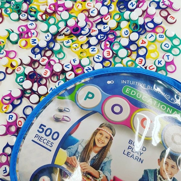 Školská sada Pocos Veľké písmená, 500 ks