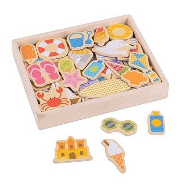 Bigjigs Toys Drevené magnetky Prázdniny pri mori, 35 dielikov