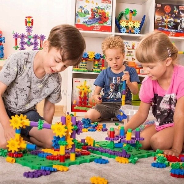 Korbo Prevodová stavebnica Basic, 120 ks