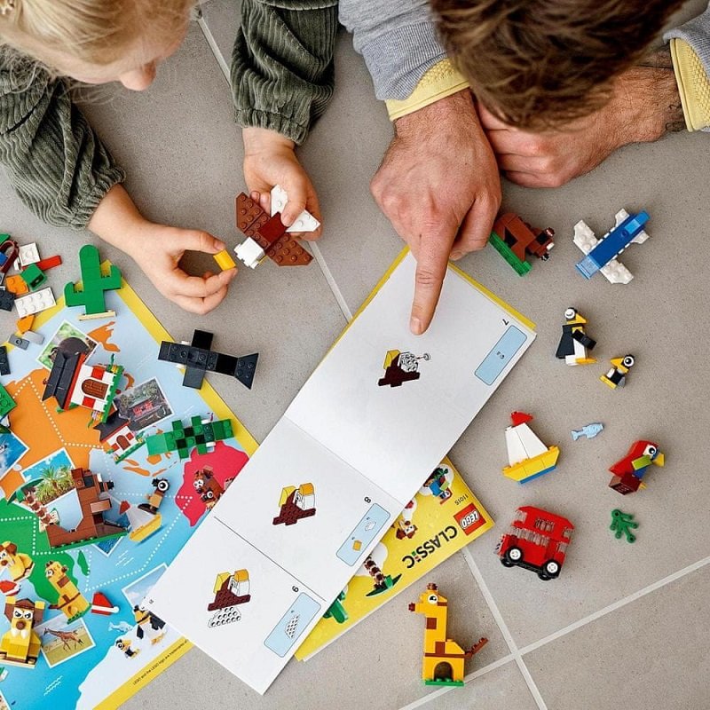Lego Classic 11015 Cesta okolo sveta, 950 ks