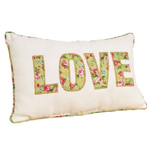 Docrafts Kreatívne šitie - Vankúš LOVE