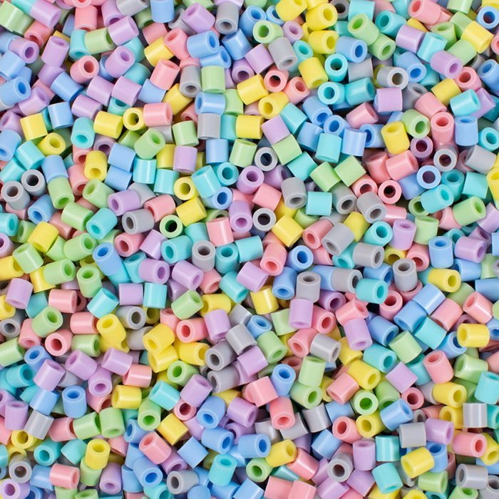 Playbox Zažehlovacie korálky vo vedierku - pastelové, 5000 ks