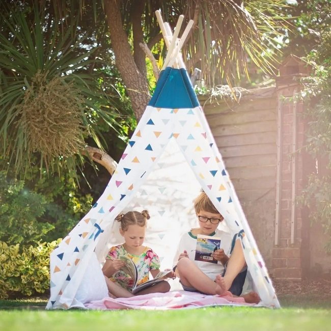 Bigjigs Toys pestrofarebné indiánske Típí, 173 cm