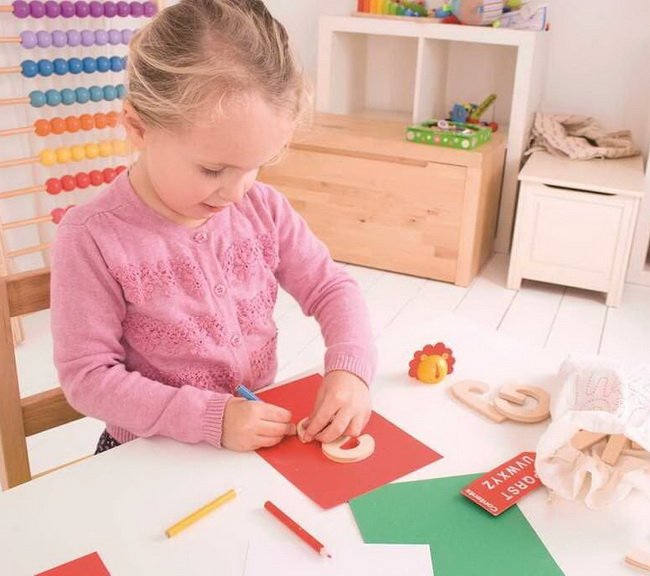 Bigjigs Šablóny Abeceda malá vo vrecku, 26 ks