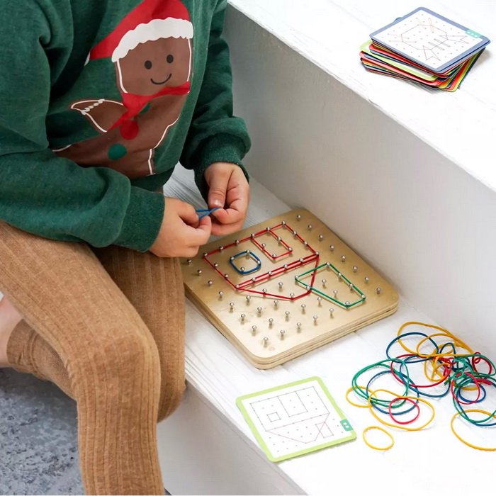 Tooky Toy Geoboard Obrázky z gumičiek