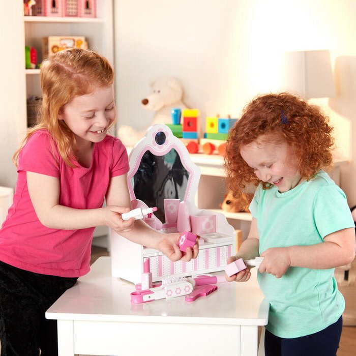 Melissa & Doug Drevený salón krásy, 18 ks