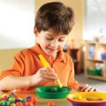 Learning Resources Maxi farebné pinzety, 12 ks