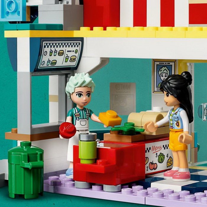 Lego Friends 41728 Bistro v centre mestečka Heartlake, 346 ks