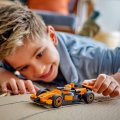 Lego City 60442 Jazdec F1® s pretekárskym autom McLaren, 86 ks