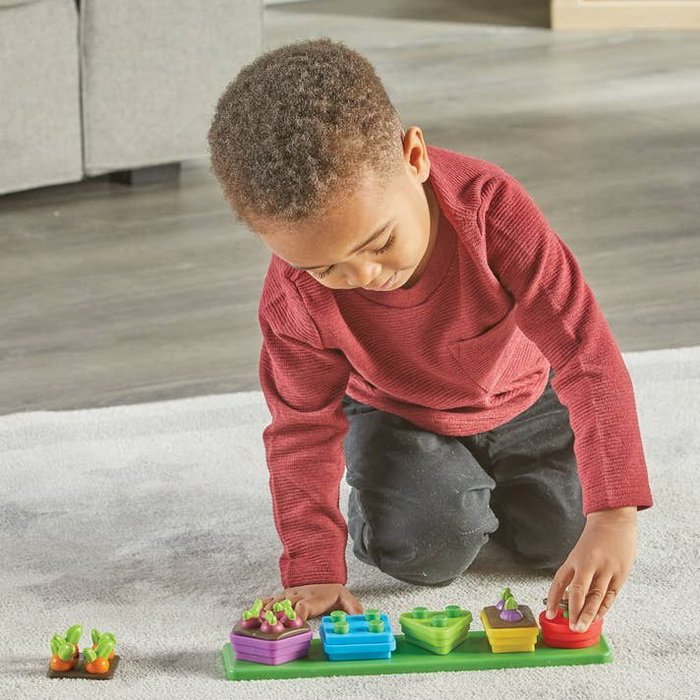 Learning Resources Stohovateľné tvary Záhradka, 21 ks